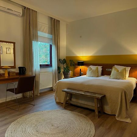 Guesthouse De Wissen ดิลเซน-สตอกเคม ภายนอก รูปภาพ