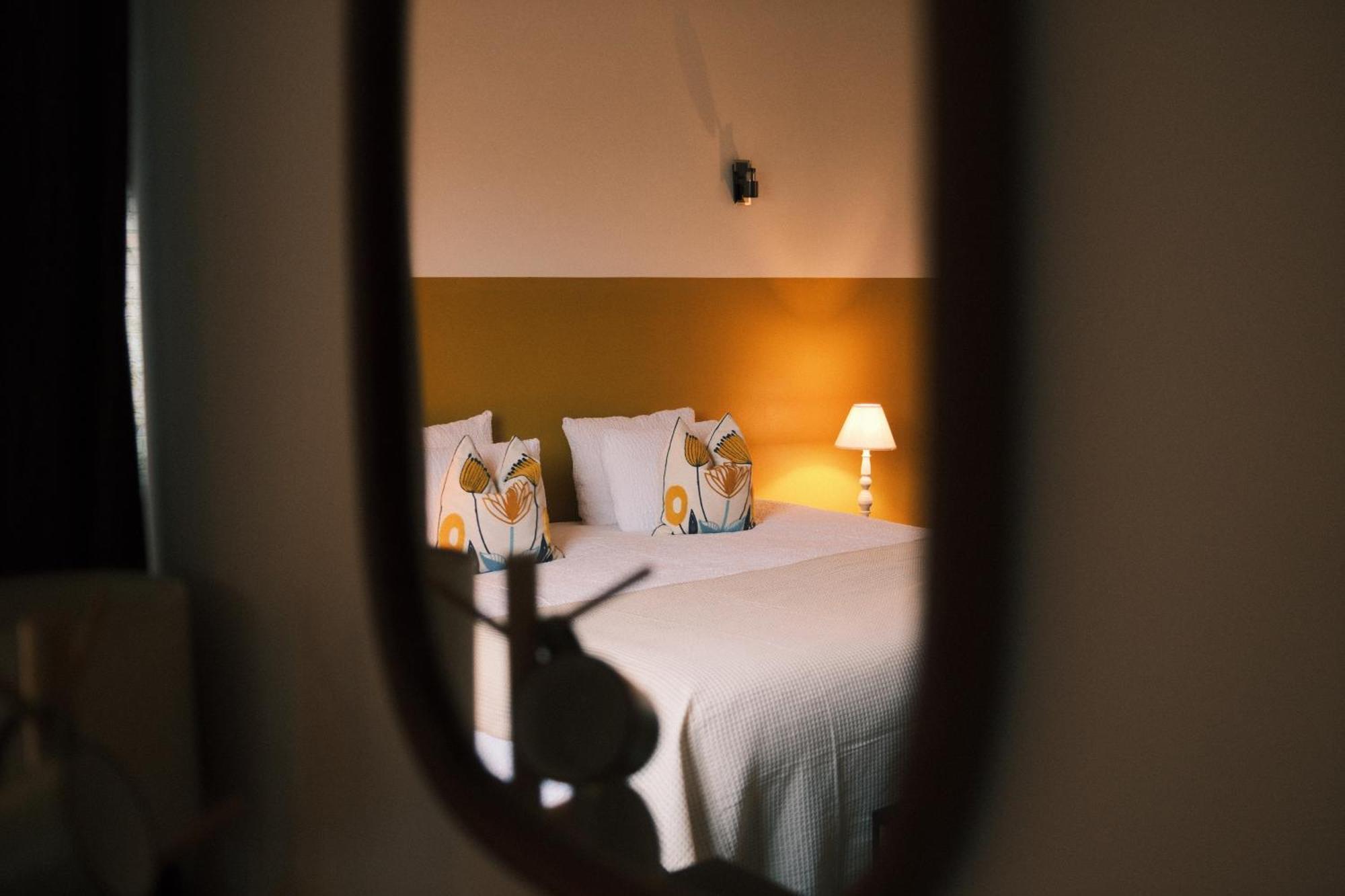 Guesthouse De Wissen ดิลเซน-สตอกเคม ภายนอก รูปภาพ