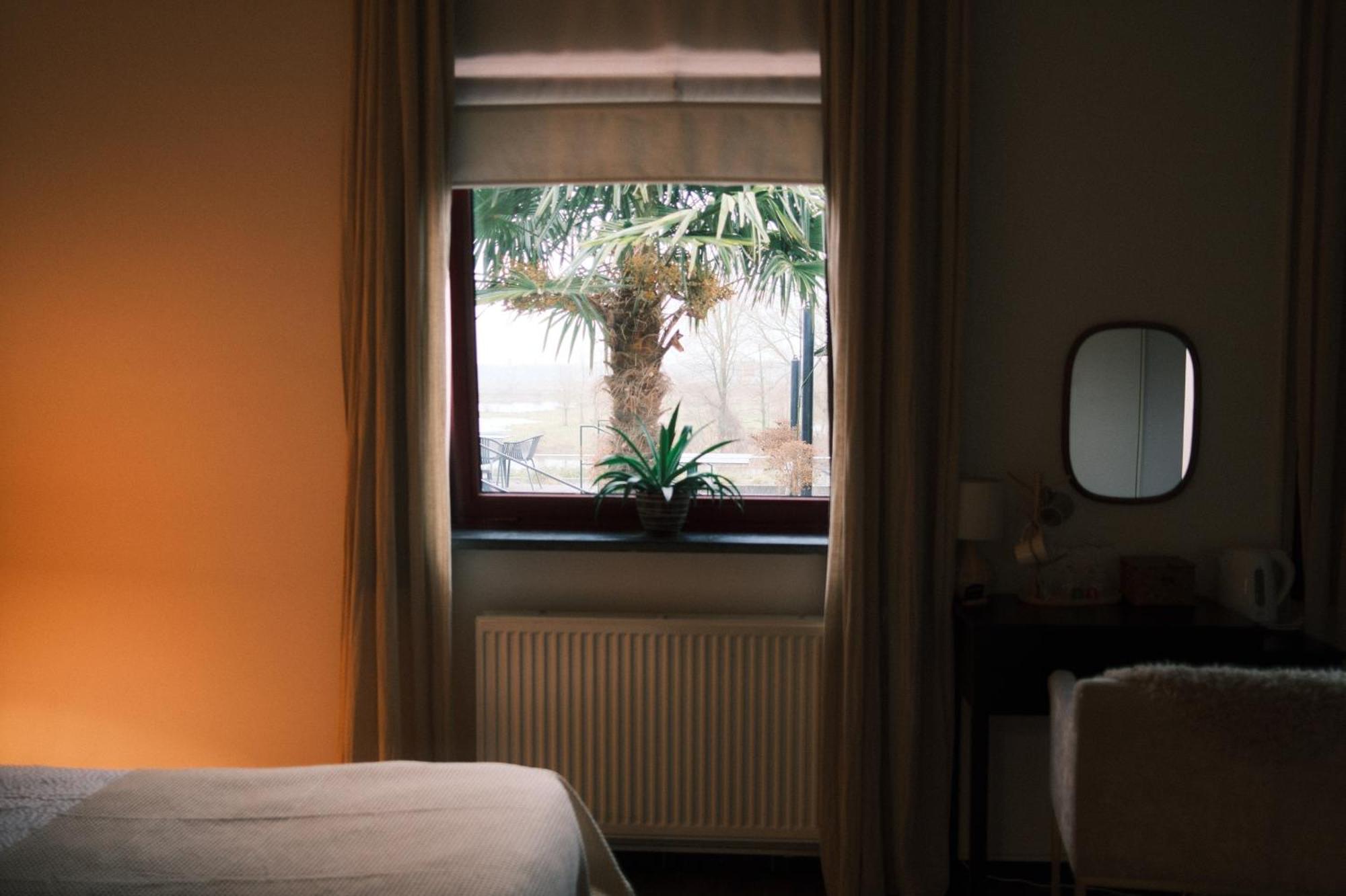 Guesthouse De Wissen ดิลเซน-สตอกเคม ภายนอก รูปภาพ